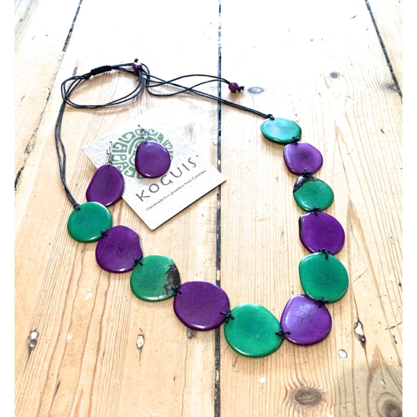 Petaluna Tagua Necklace & Earring Set