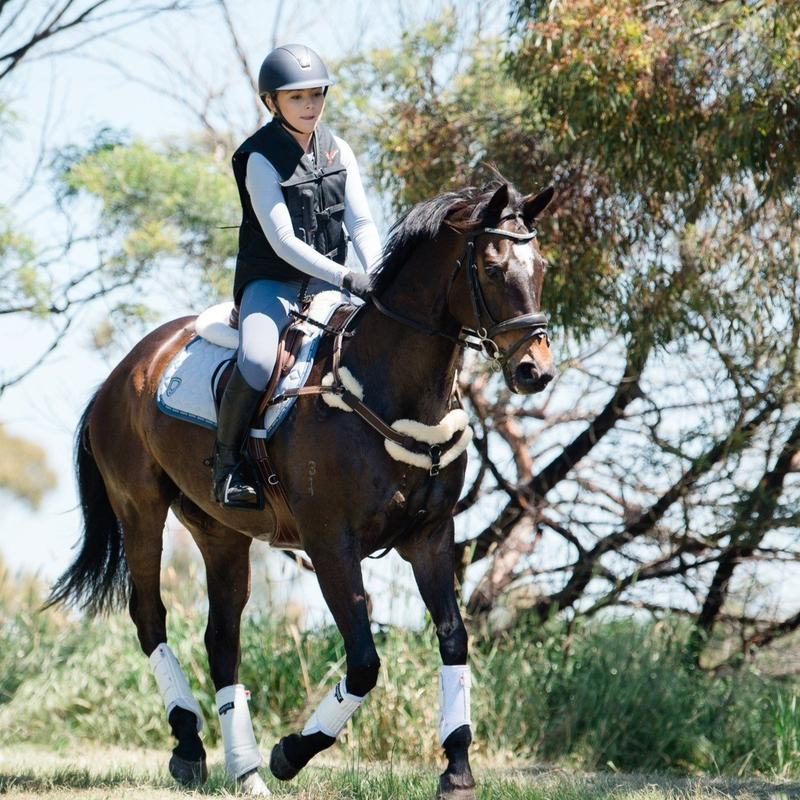 Mill & Hide - Lumiere Equestrian - Breastplate Venus Black